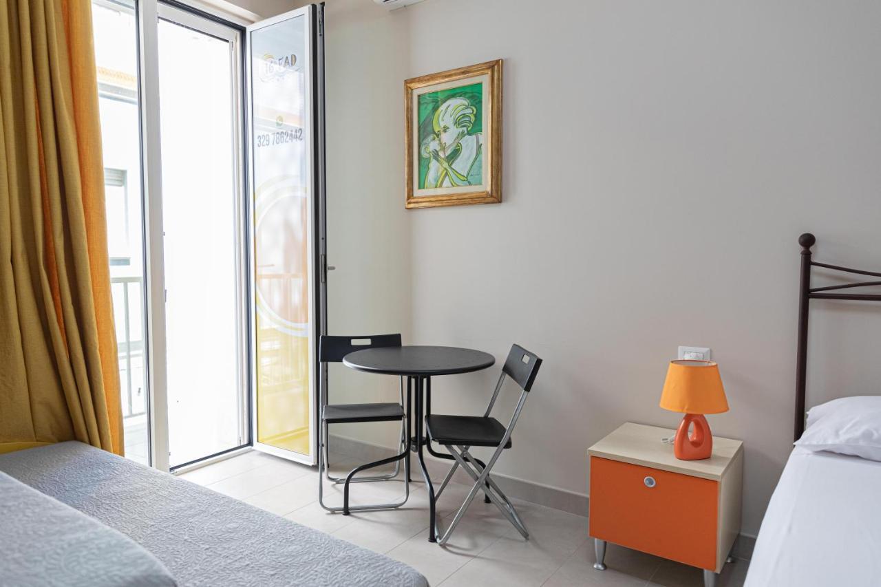 16Th Fad Rooms Margherita Di Savoia Eksteriør billede