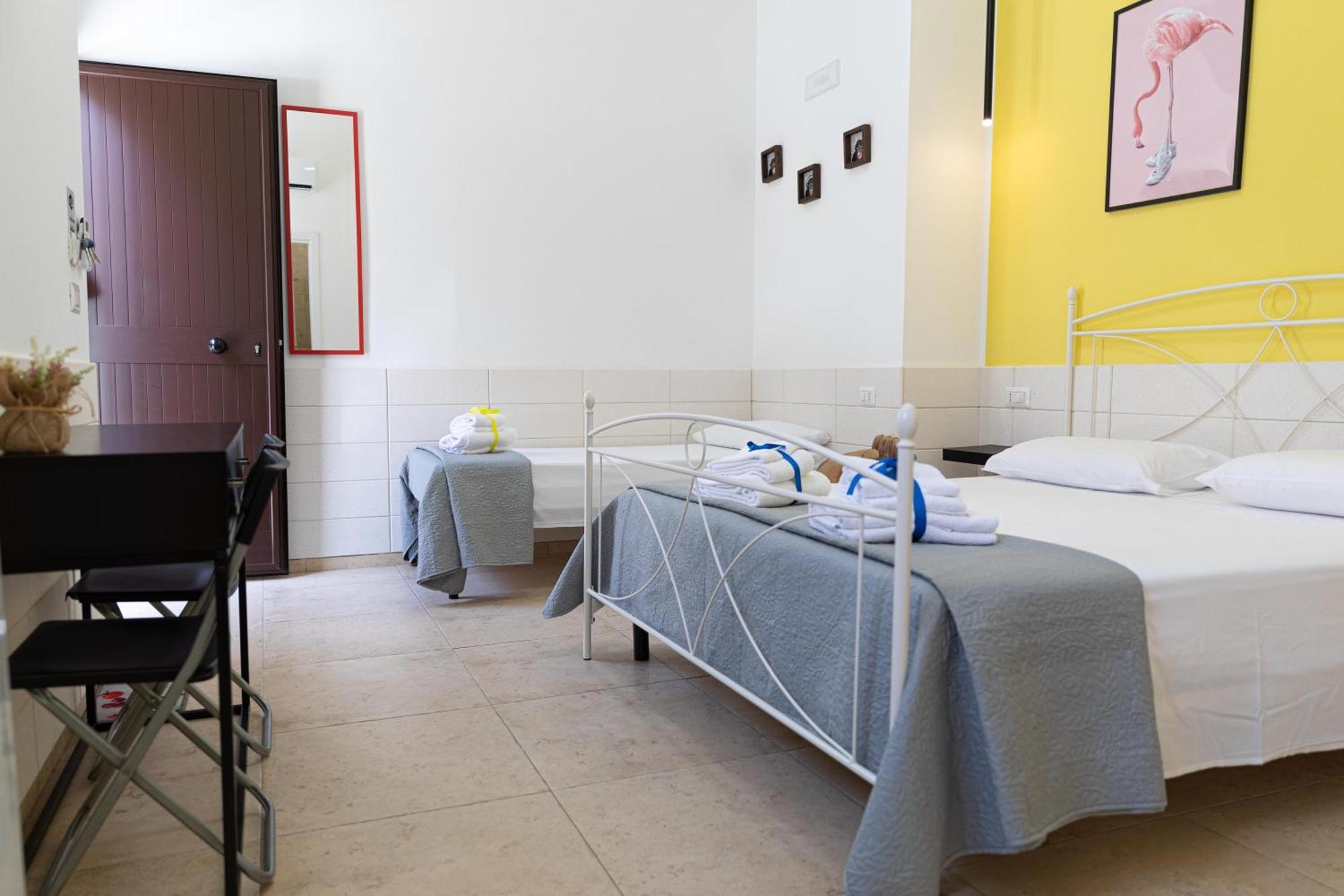 16Th Fad Rooms Margherita Di Savoia Eksteriør billede